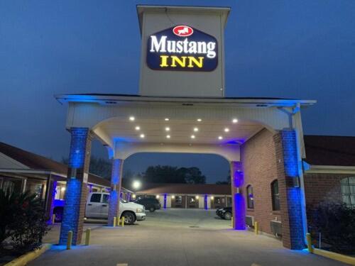 Mustang Inn Houston Exterior photo